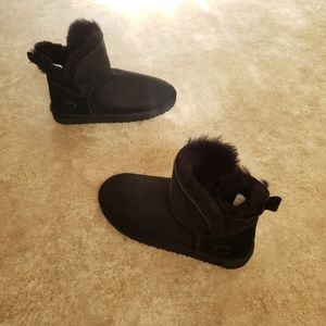 Fireside by Dearfoams Women's Perth Shearling Foldover Boot